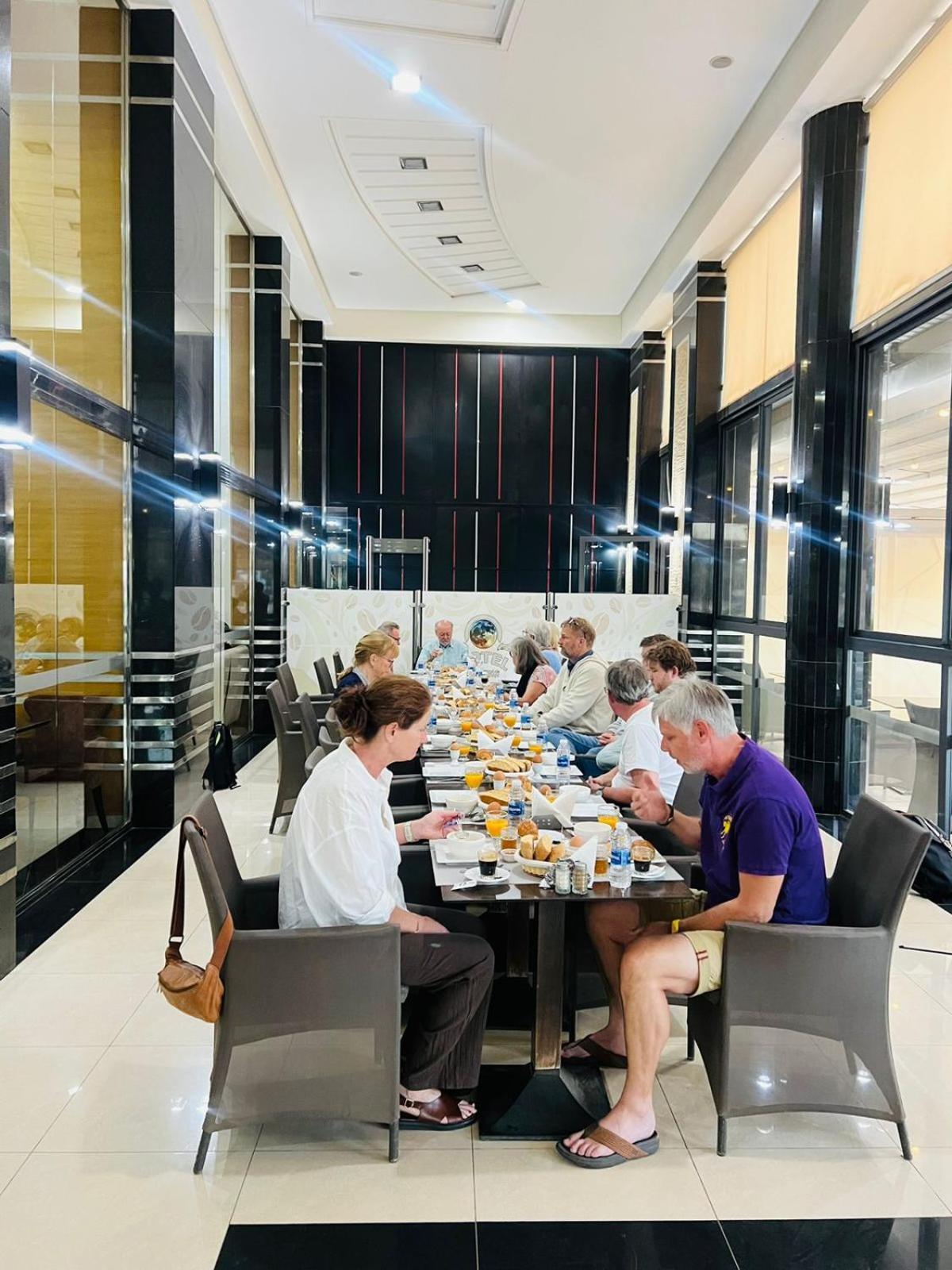 Hotel La Luna Bani Mallal Zewnętrze zdjęcie